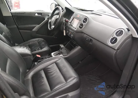 2009 Volkswagen Tiguan Sel из США, поврежденный, VIN WVGBV75N29W527180